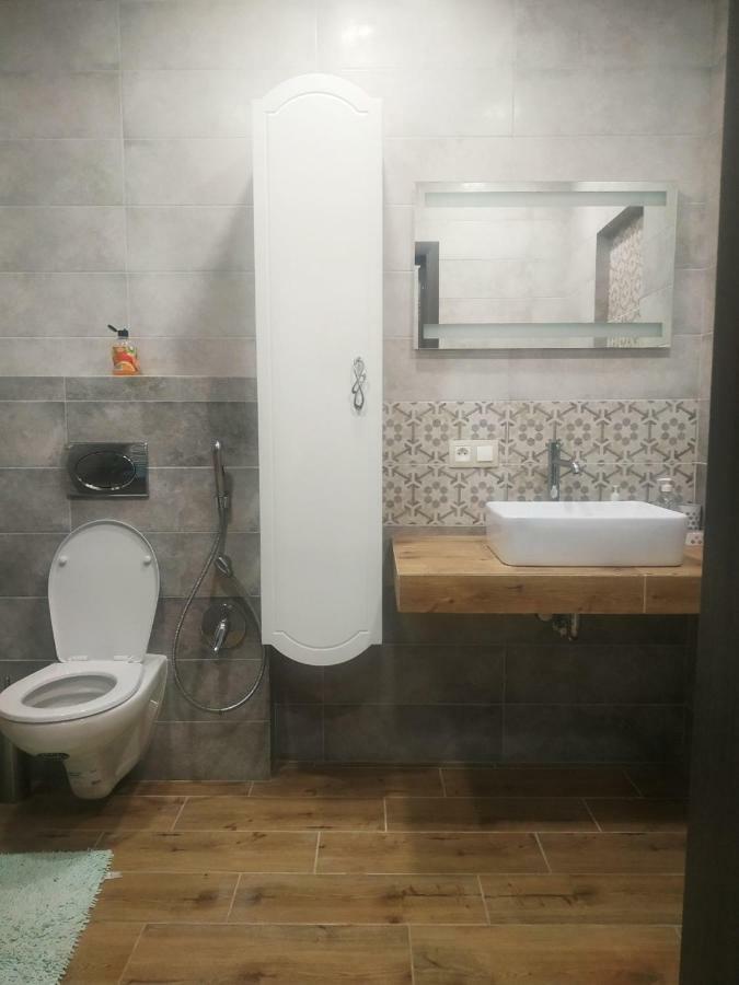 דירות לבוב Семицвіт מראה חיצוני תמונה